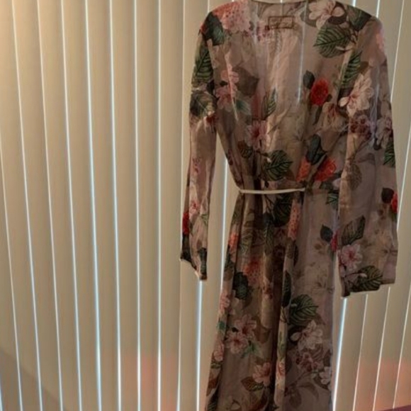 Johnny Was Kimono Wrap Hydrangea Printed Dress - Picture 13 of 16